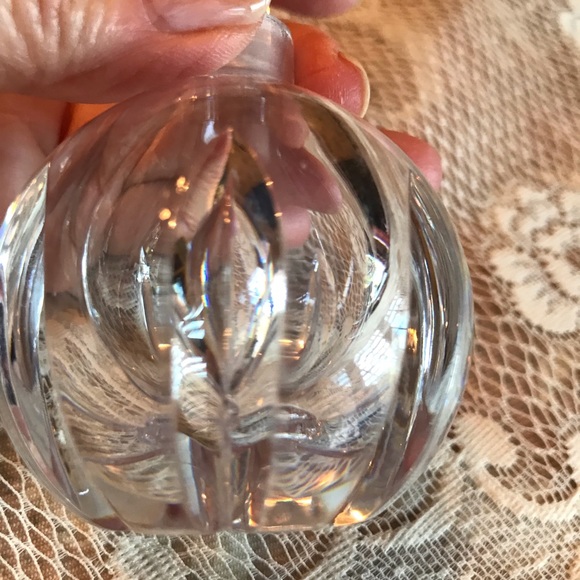 VINTAGE DECO PERFUME BOTTLE - Picture 8 of 13